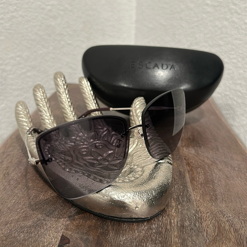 Escada Sunglasses SES939 Shiny Palladium - Smoke Gradient Smoke New!